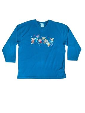 VTG Disney V-Neck Long Sleeve V-neck Sweater